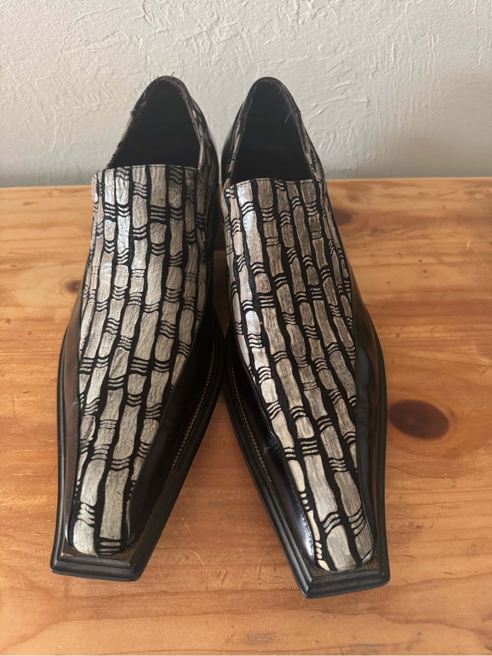Men's Black and Silver Patterned Slip-On Loafers